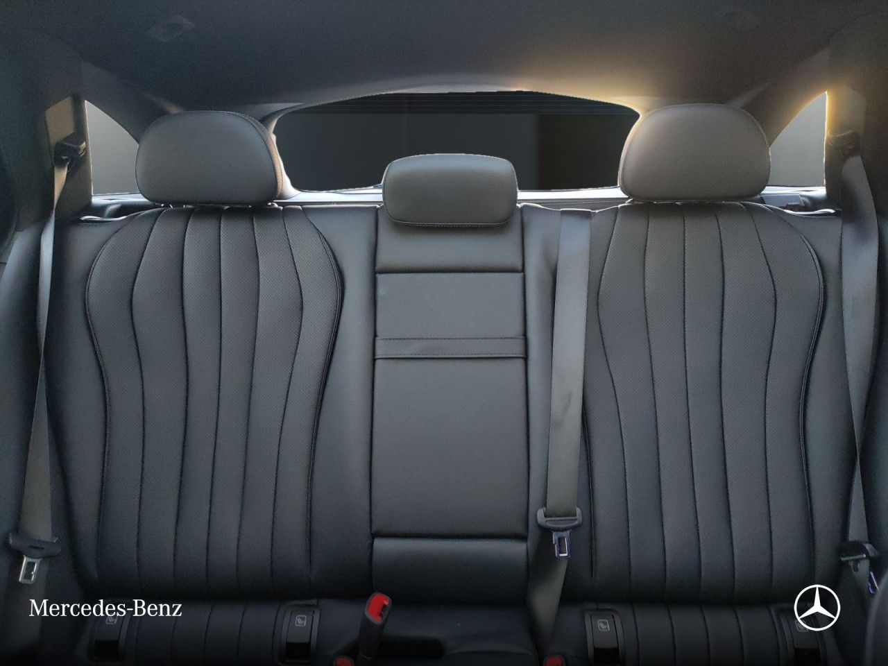 Mercedes-Benz E-Klasse – Bild 15