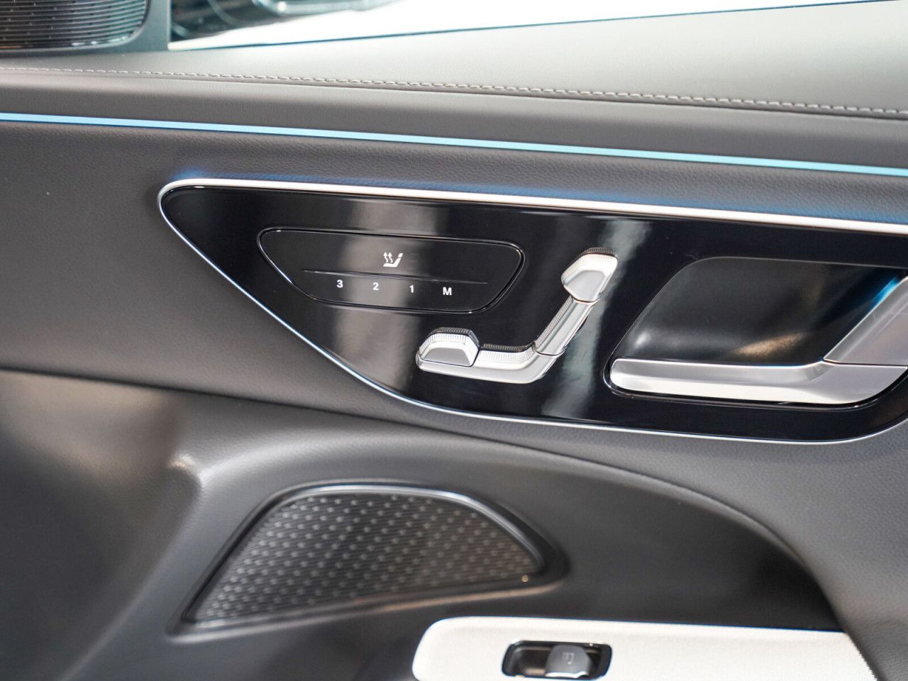 Mercedes-Benz E-Klasse – Bild 11