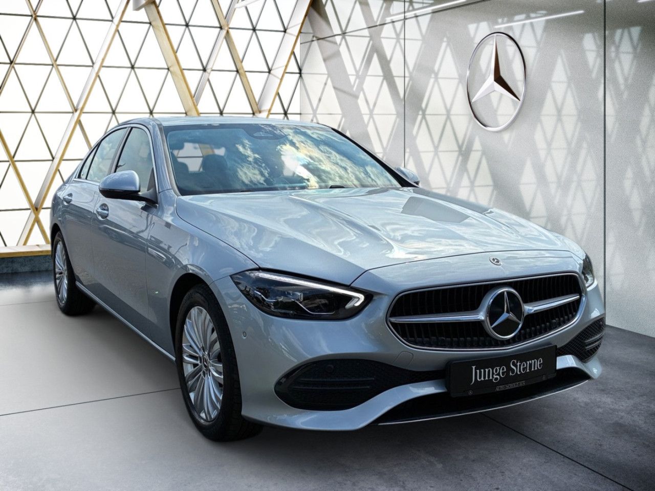 Mercedes-Benz C-Klasse – Bild 18