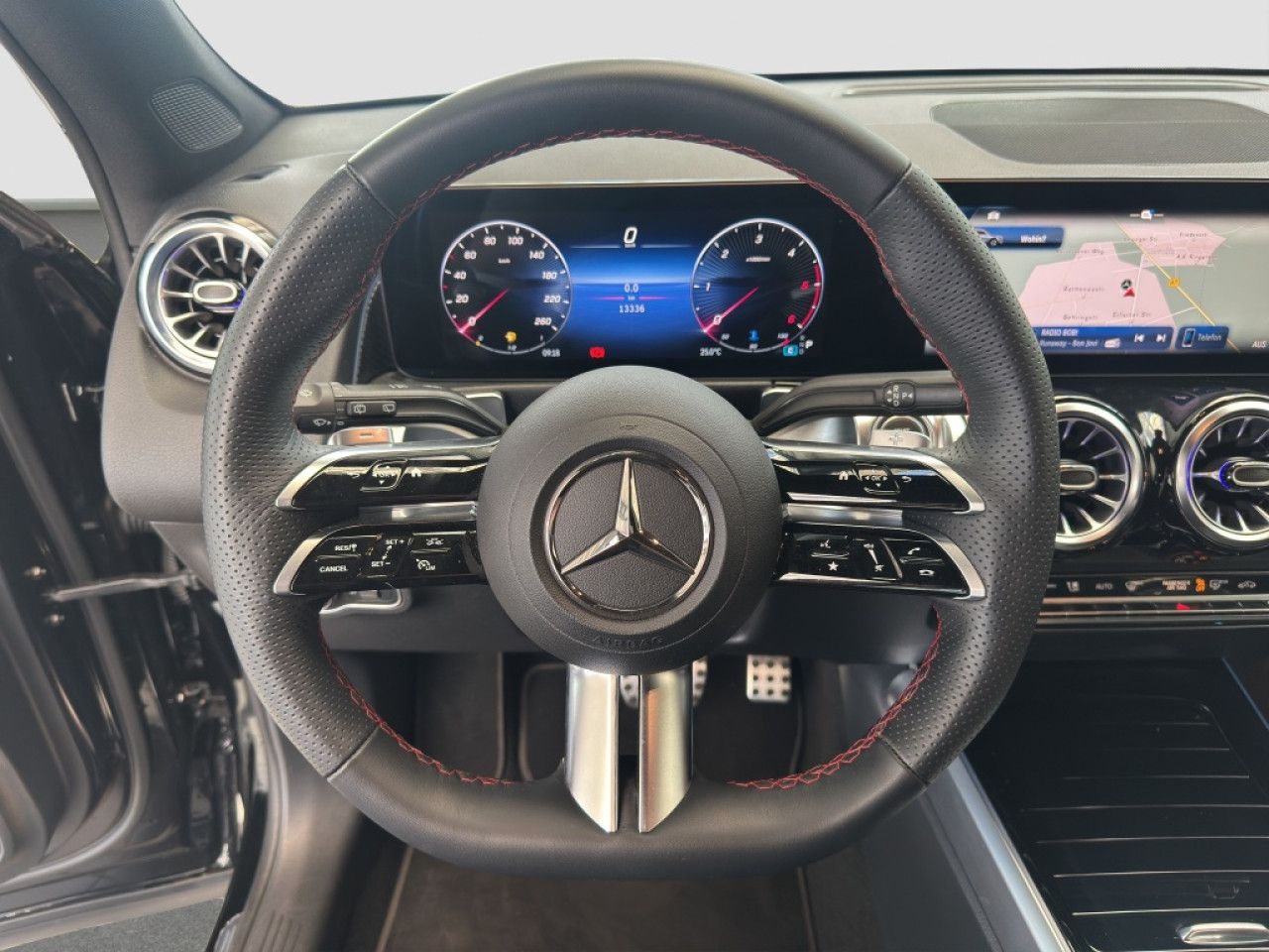 Mercedes-Benz GLB – Bild 7