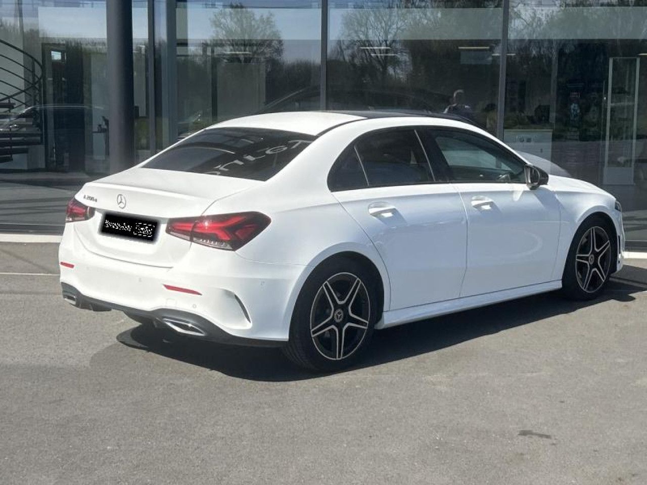 Photo du v&eacute;hicule 5 / 18