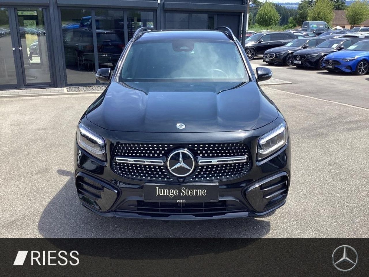 Mercedes-Benz GLB – Bild 2