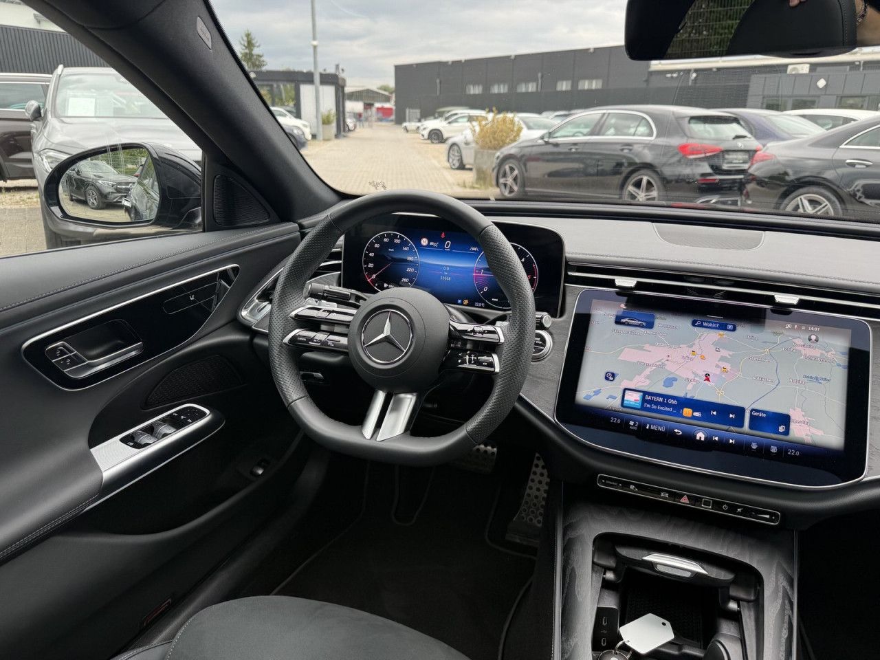Mercedes-Benz E-Klasse – Bild 11