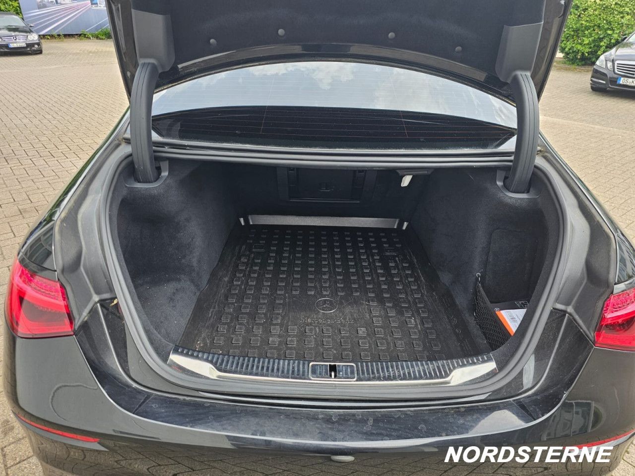 Mercedes-Benz S-Klasse – Bild 4