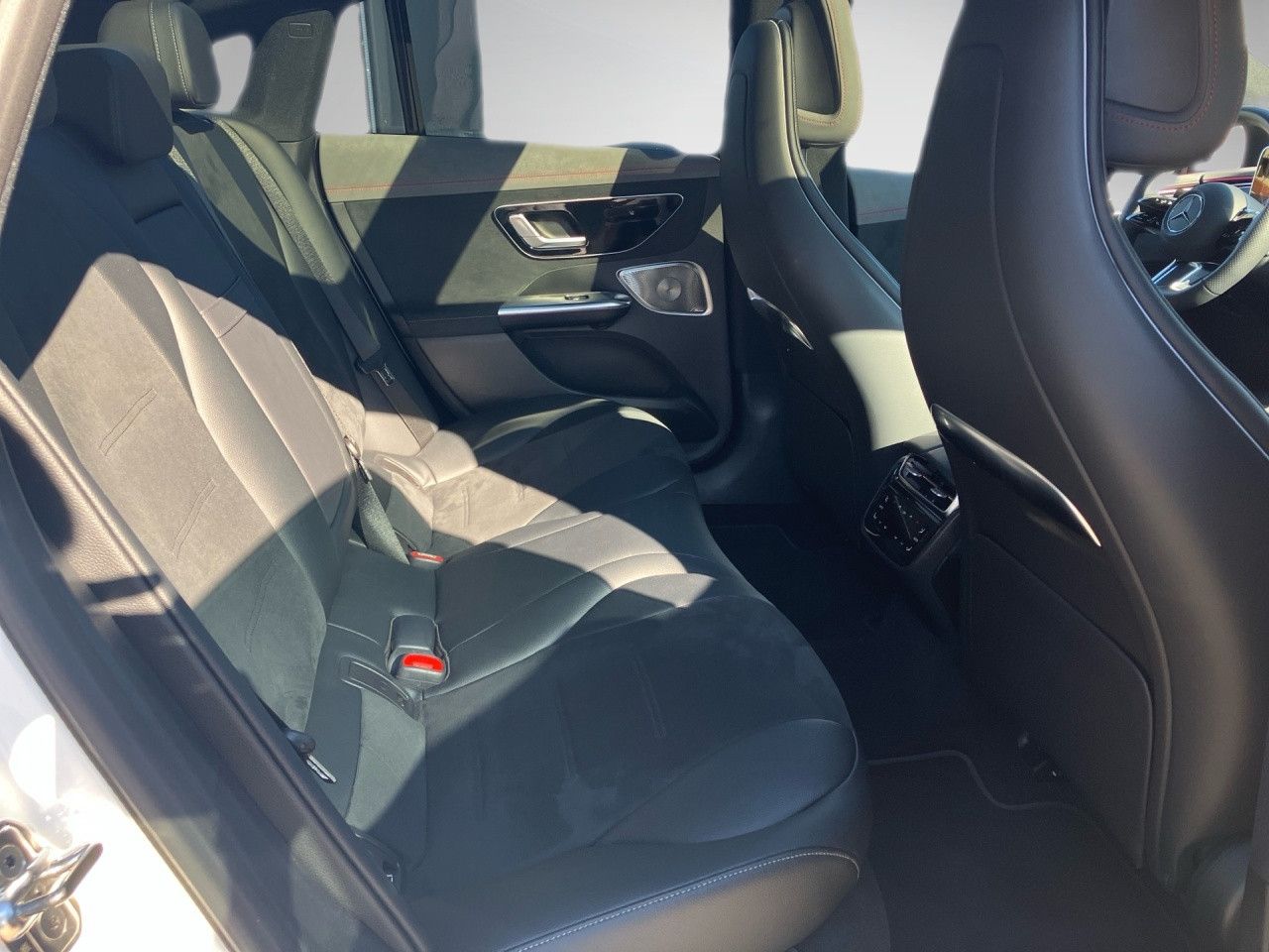Mercedes-Benz EQE – Bild 23