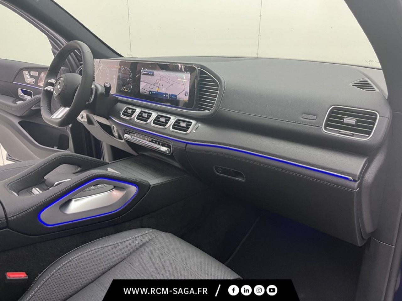 Photo du v&eacute;hicule 9 / 18