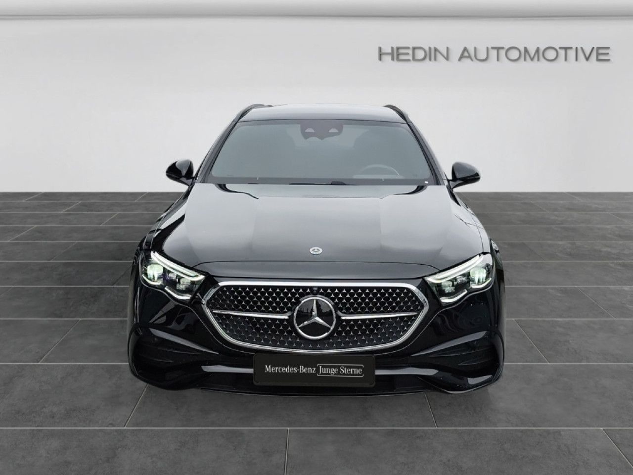 Mercedes-Benz E-Klasse – Bild 8