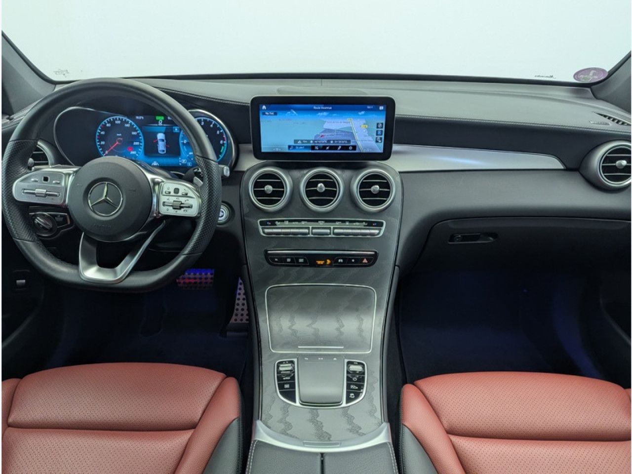 Photo du v&eacute;hicule 10 / 18