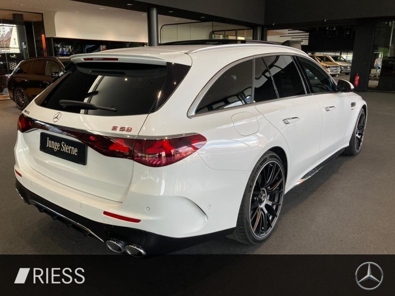 Mercedes-Benz E-Klasse – Bild 15