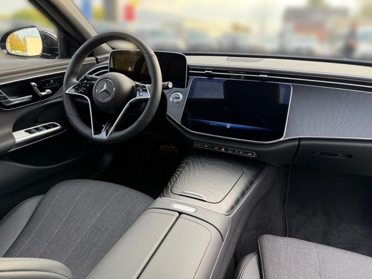 Mercedes-Benz E-Klasse – Bild 9