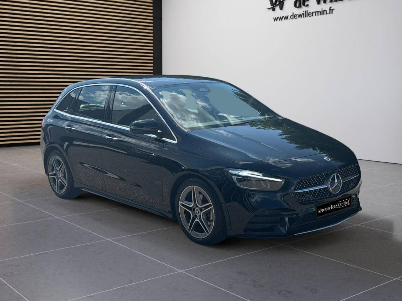 Photo du véhicule 3 / 18