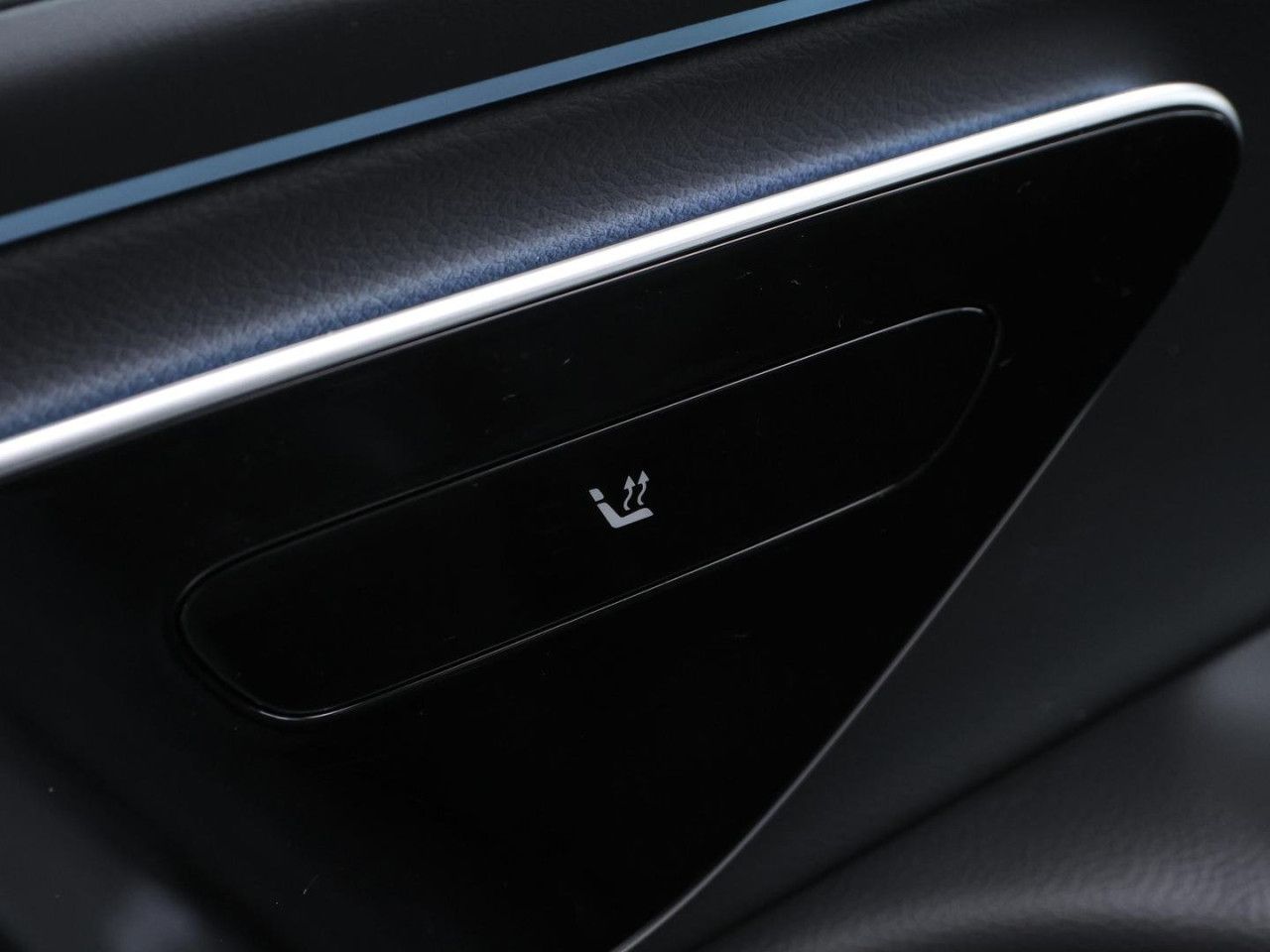 Mercedes-Benz E-Klasse – Bild 16