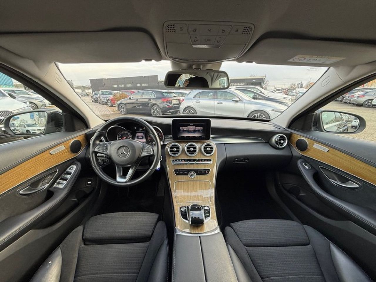 Fahrzeugbild 11 / 12