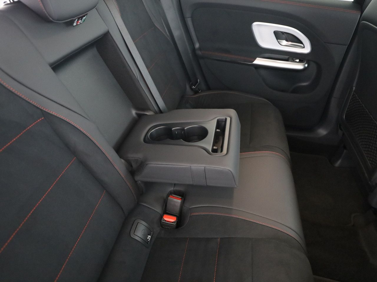 Mercedes-Benz GLB – Bild 20