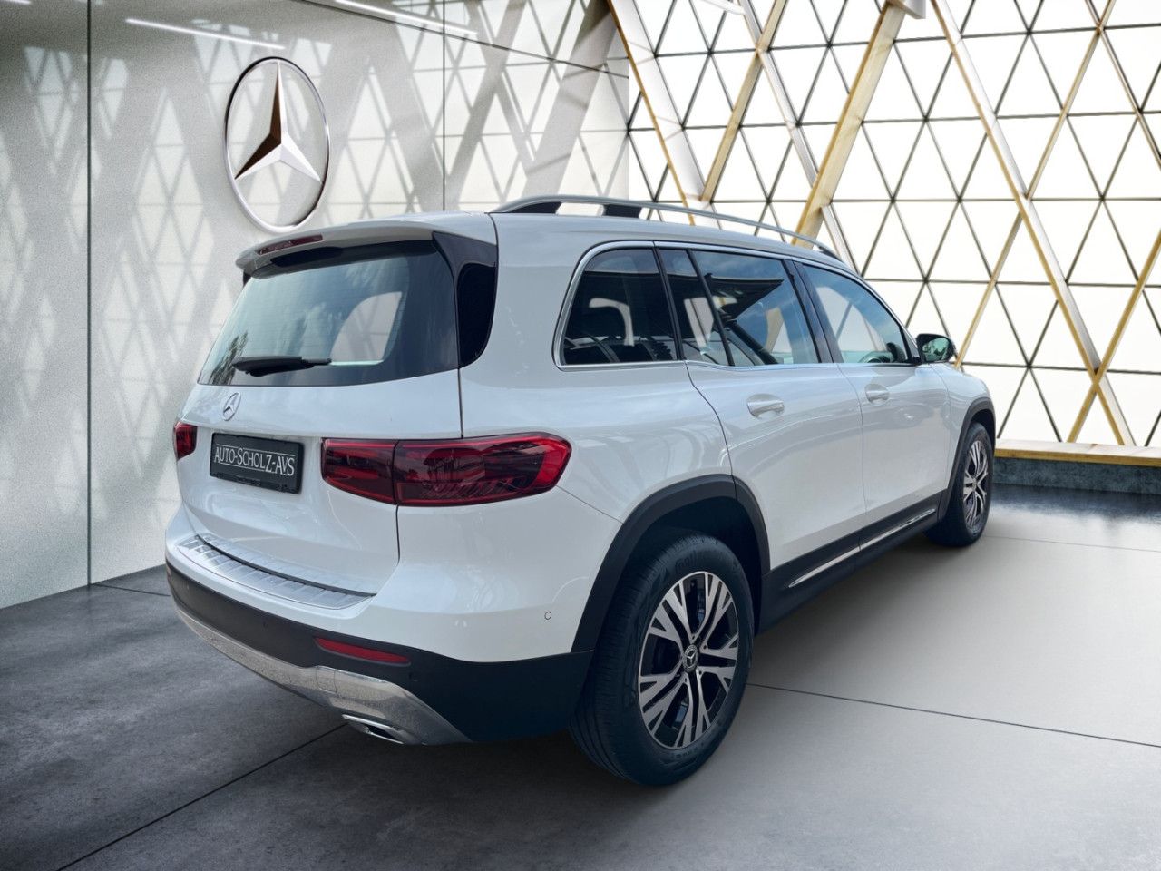 Mercedes-Benz GLB – Bild 14