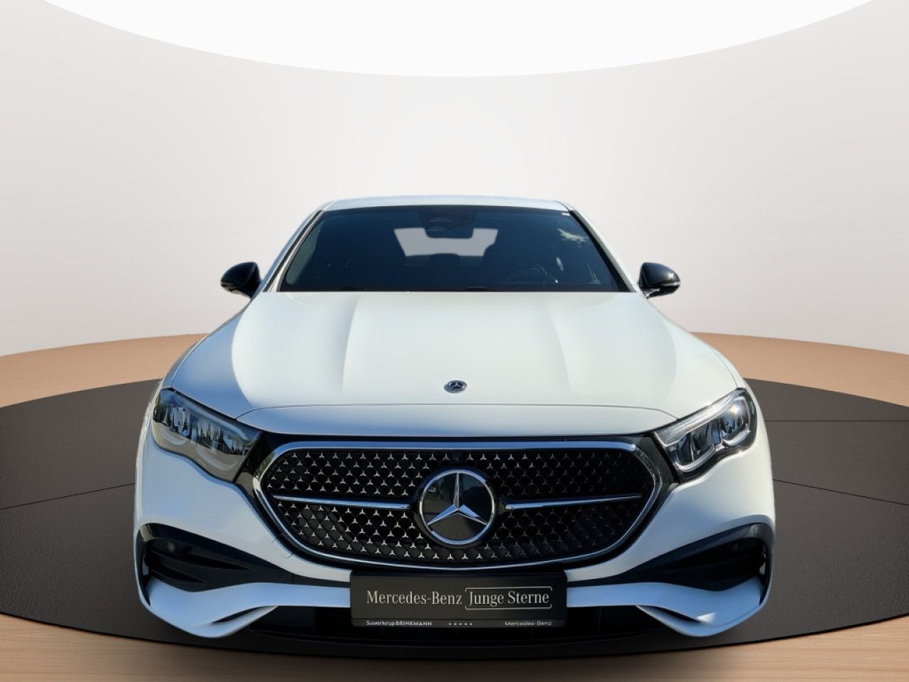 Mercedes-Benz E-Klasse – Bild 2