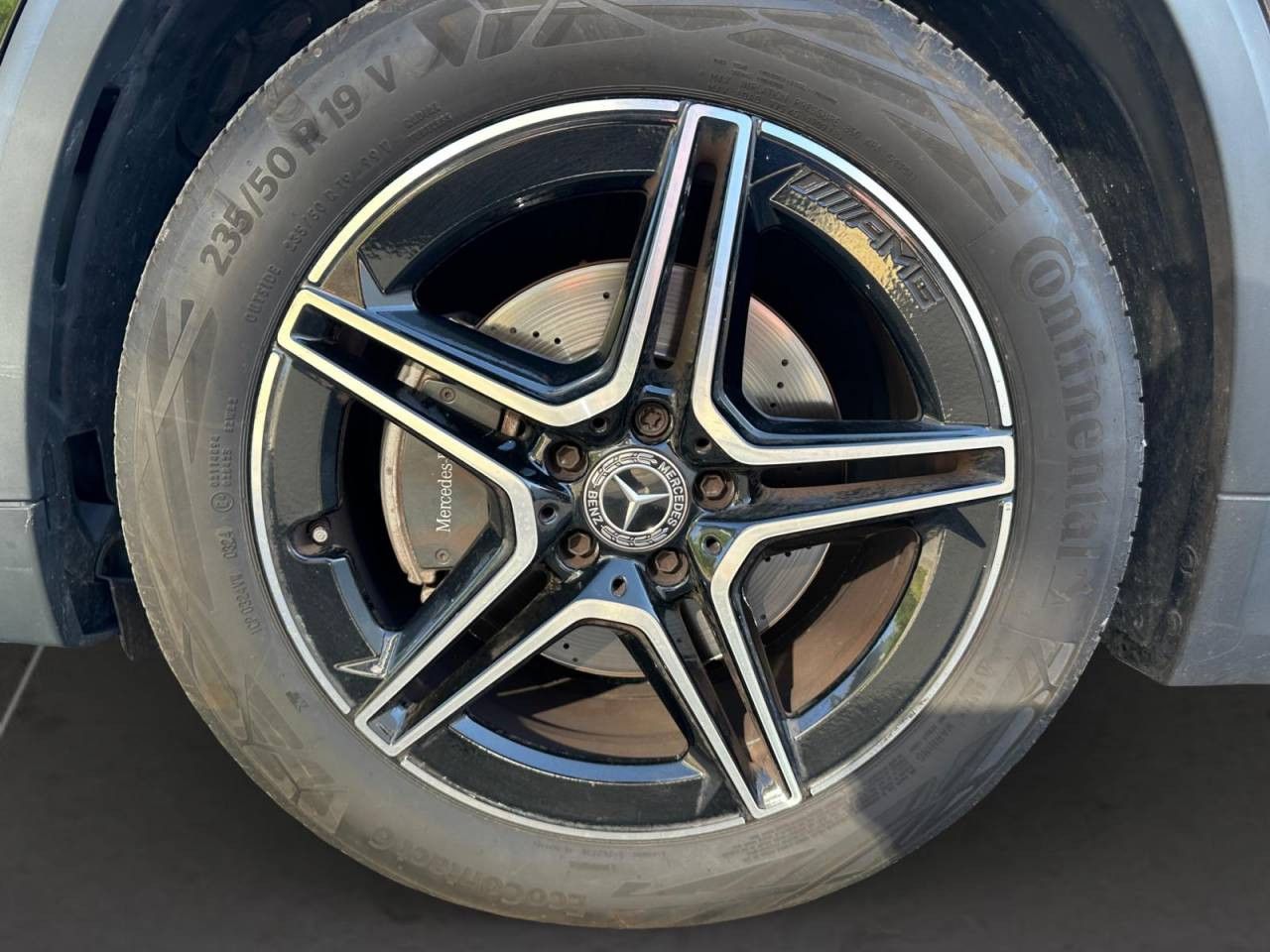 Photo du v&eacute;hicule 9 / 18