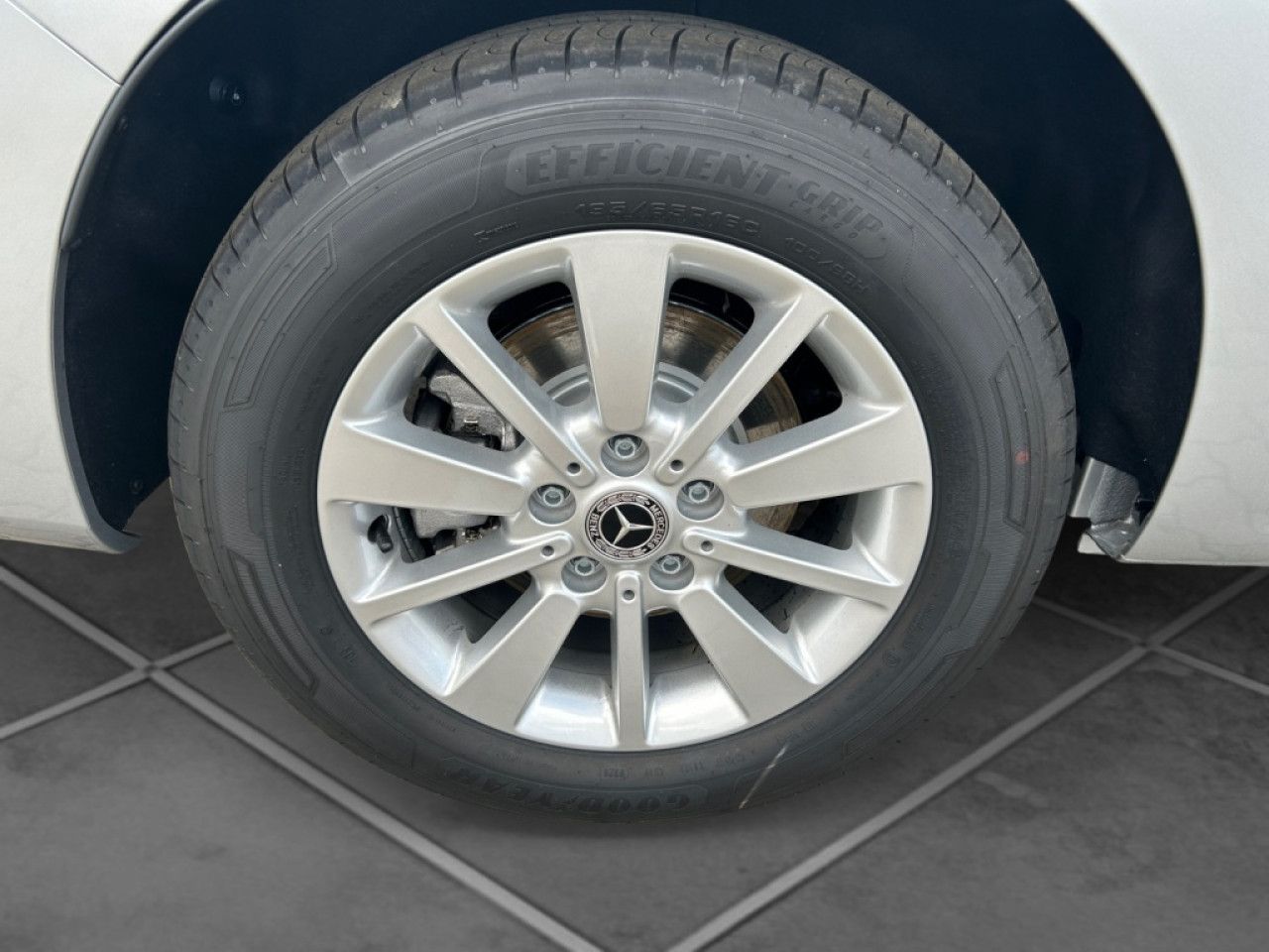 Mercedes-Benz EQT – Bild 16