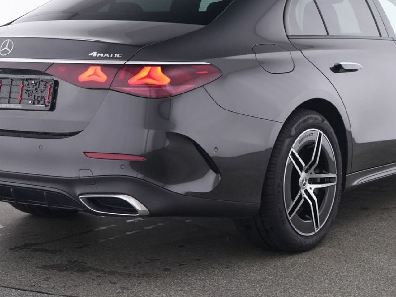 Mercedes-Benz E-Klasse – Bild 3
