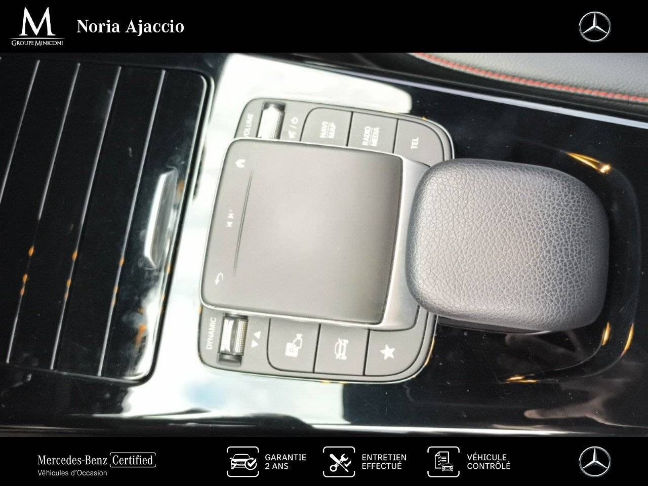 Photo du v&eacute;hicule 13 / 17