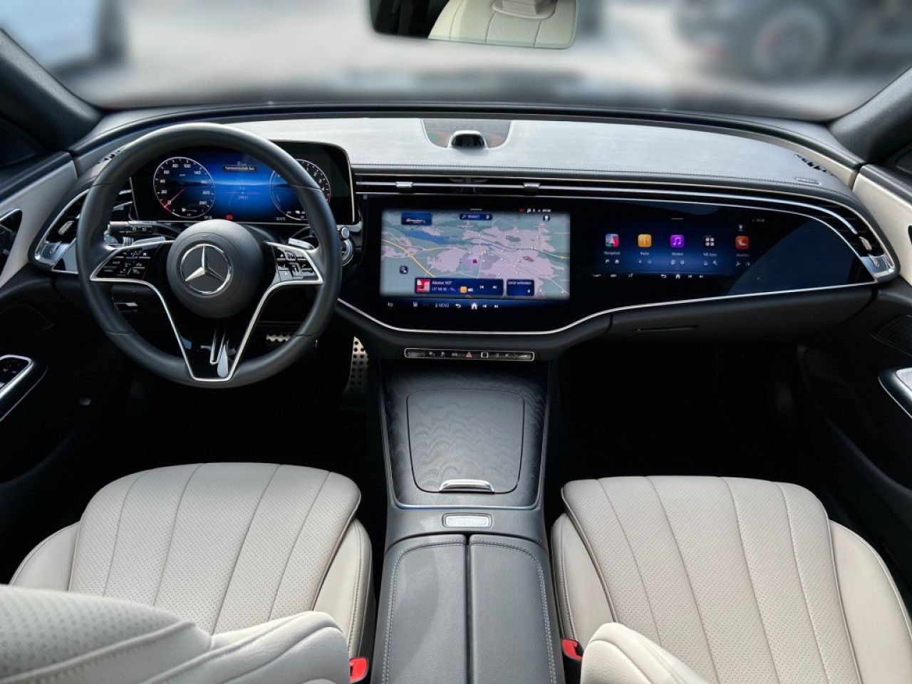Mercedes-Benz E-Klasse – Bild 11