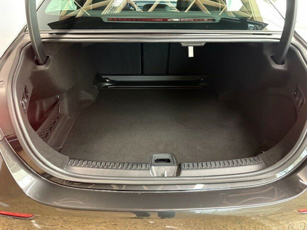 Mercedes-Benz E-Klasse – Bild 23