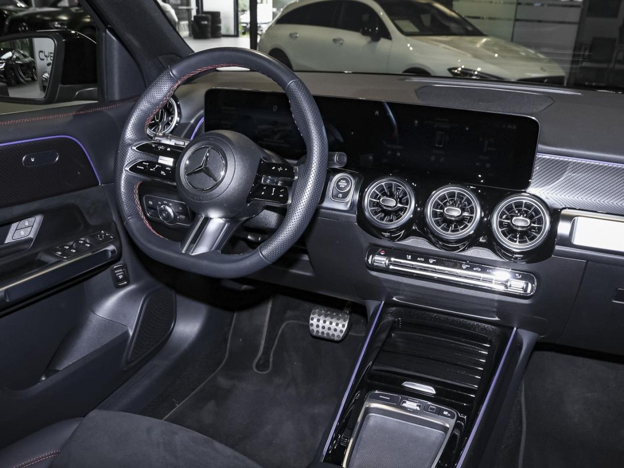Mercedes-Benz GLB – Bild 8