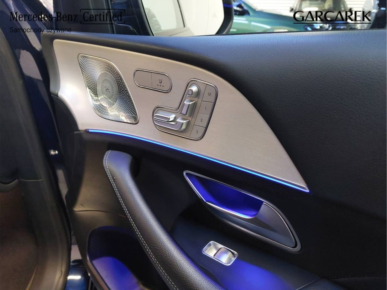 Zdjęcie pojazdu 8 / 20