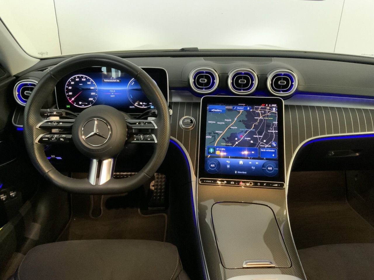 Mercedes-Benz C-Klasse – Bild 9