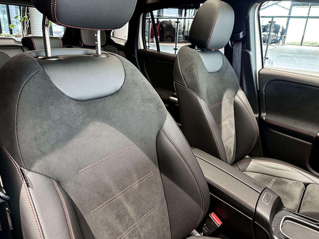 Fahrzeugbild 16 / 18