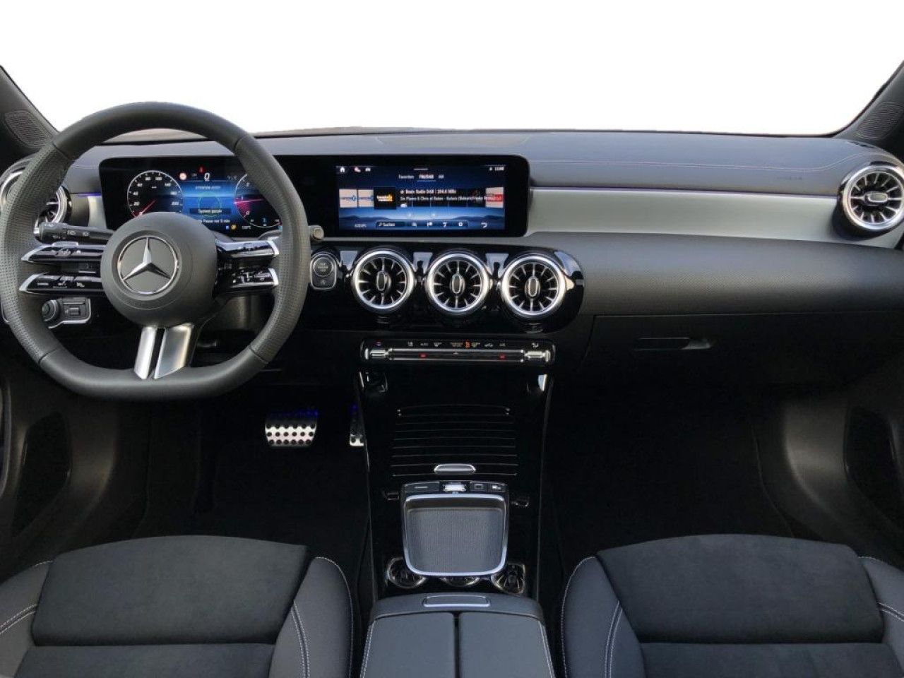 Mercedes-Benz CLA – Bild 4