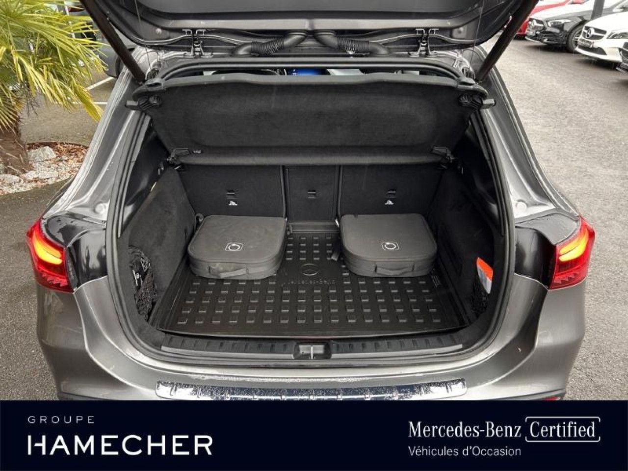 Photo du v&eacute;hicule 15 / 18