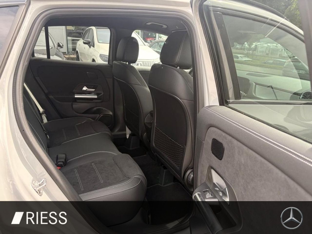 Mercedes-Benz GLA – Bild 9