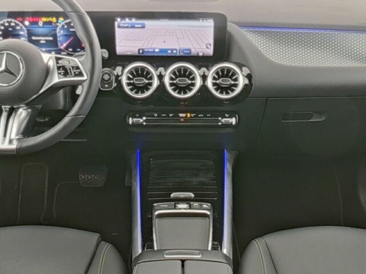 Mercedes-Benz GLA – Bild 3