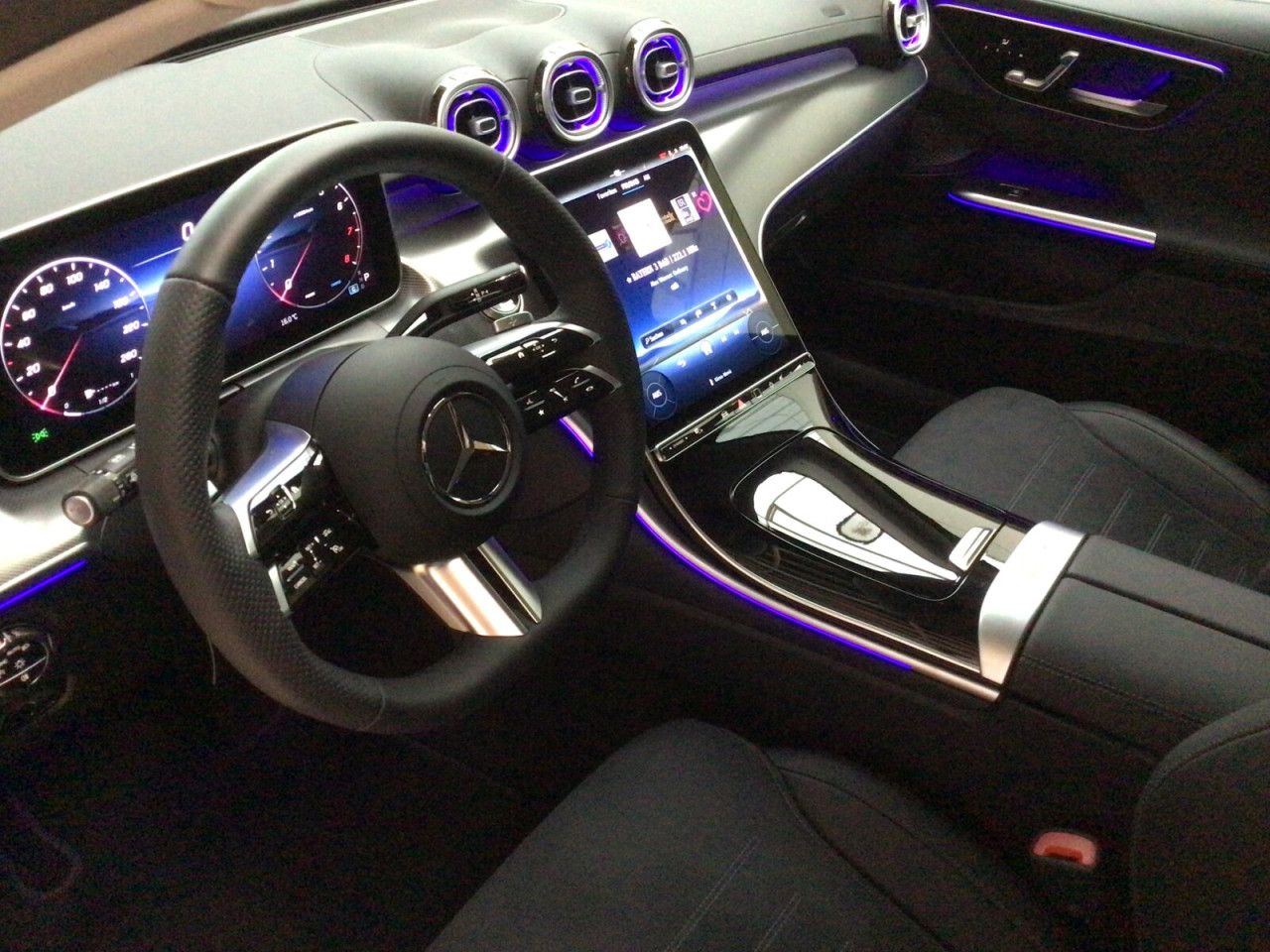 Mercedes-Benz C-Klasse – Bild 9