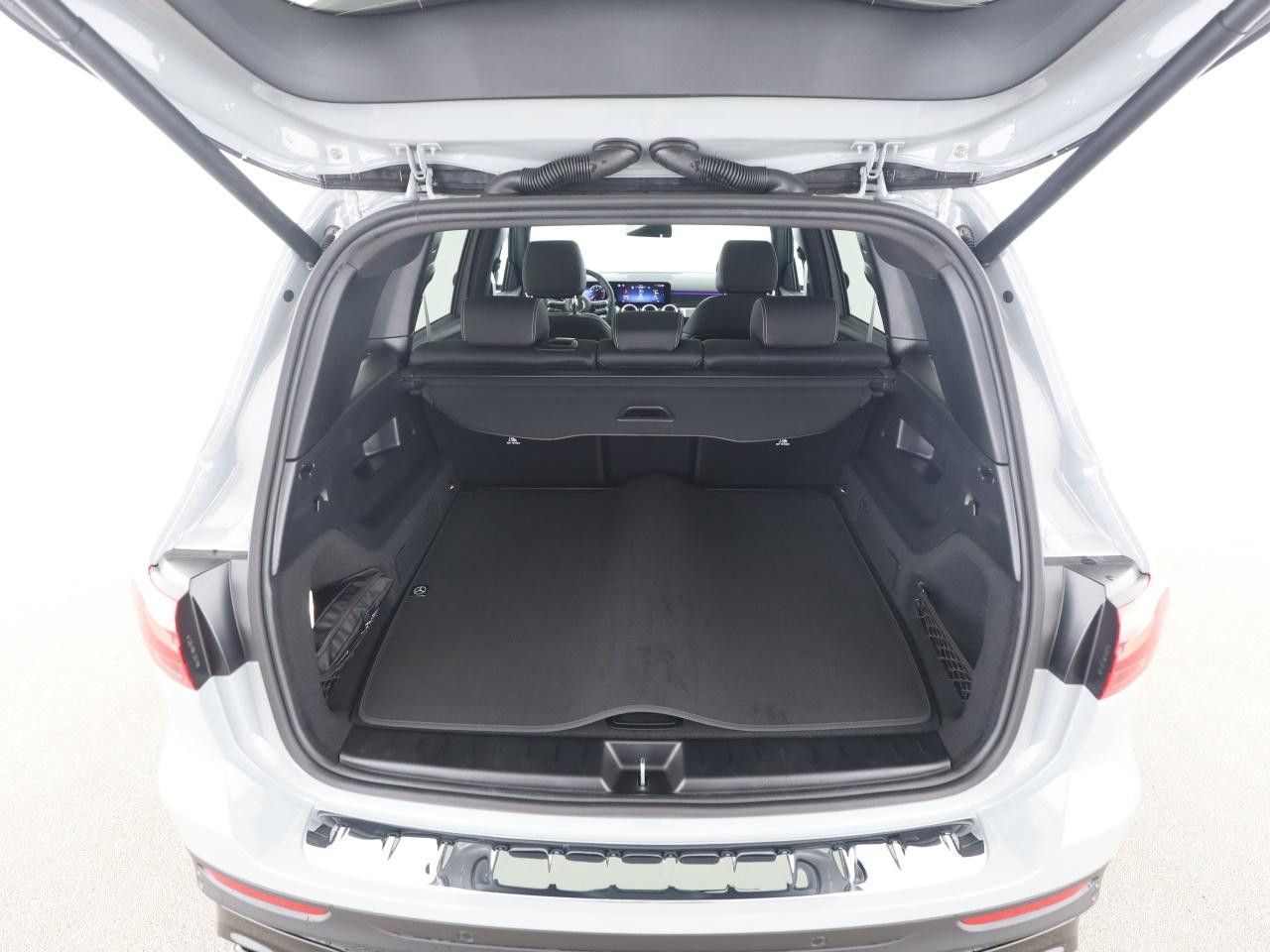 Mercedes-Benz GLB – Bild 15