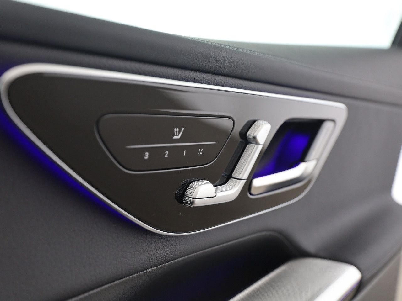 Mercedes-Benz GLC – Bild 17