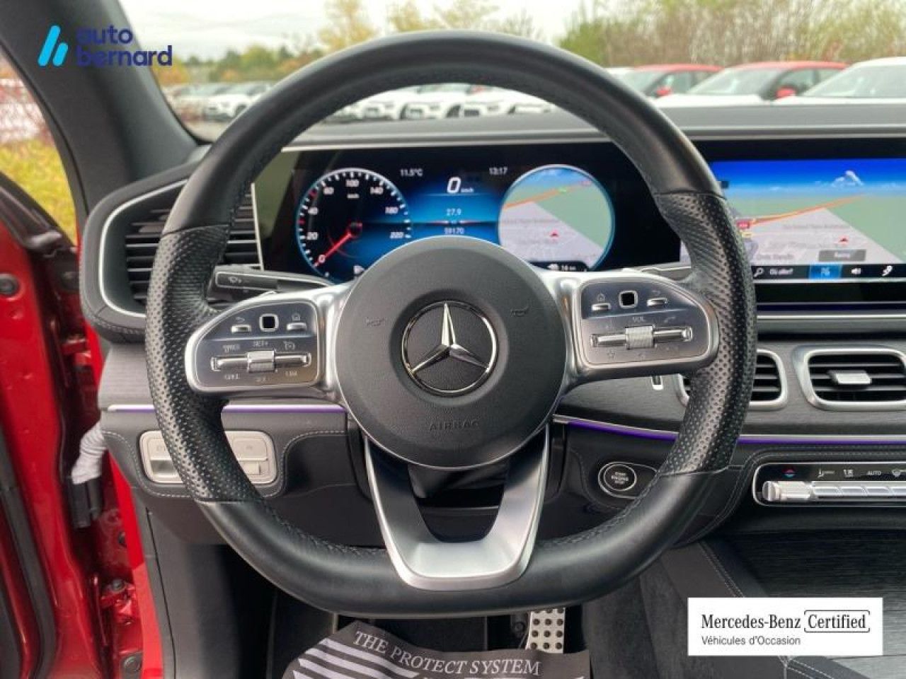 Photo du v&eacute;hicule 16 / 18