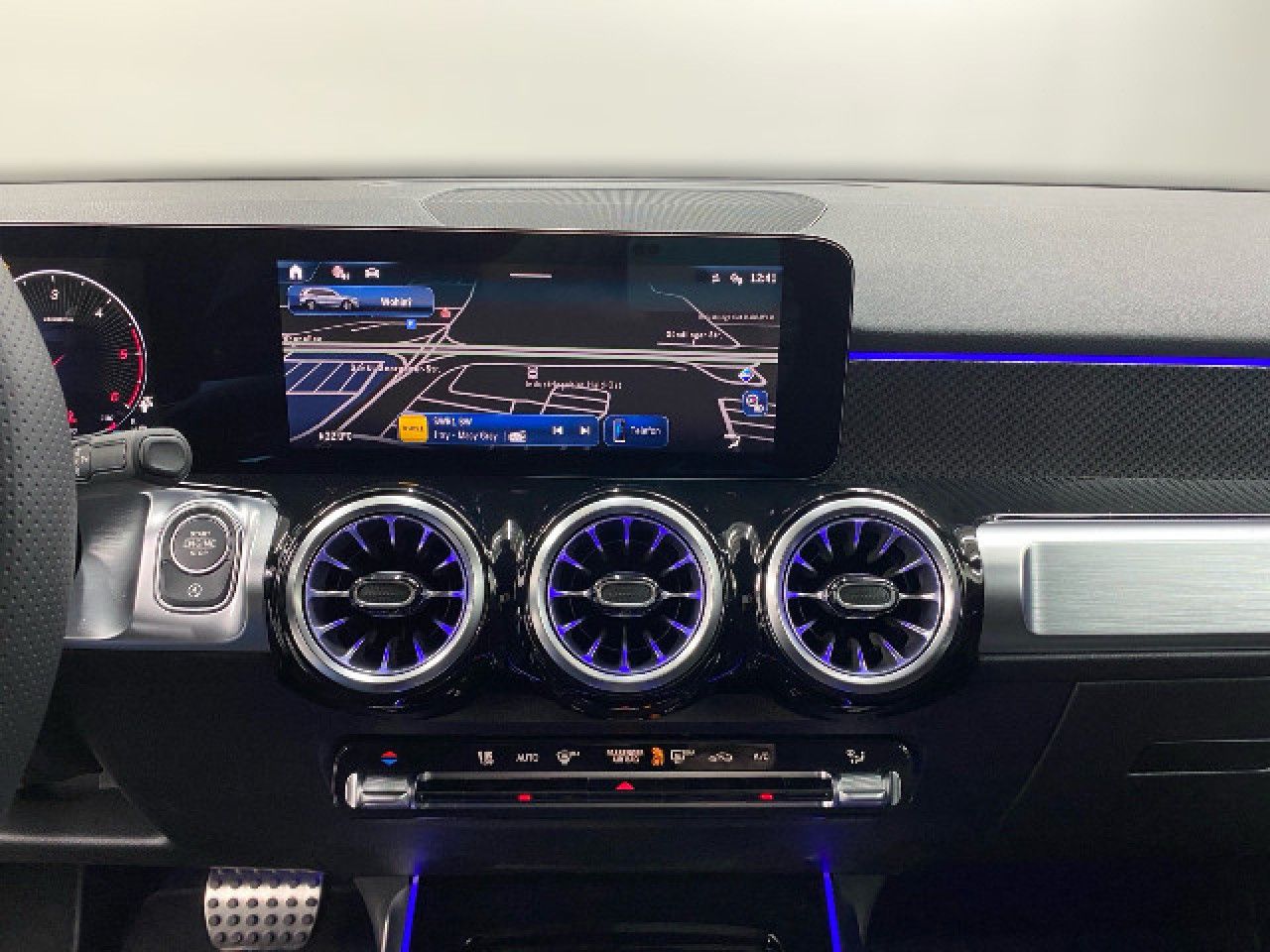 Mercedes-Benz GLB – Bild 9