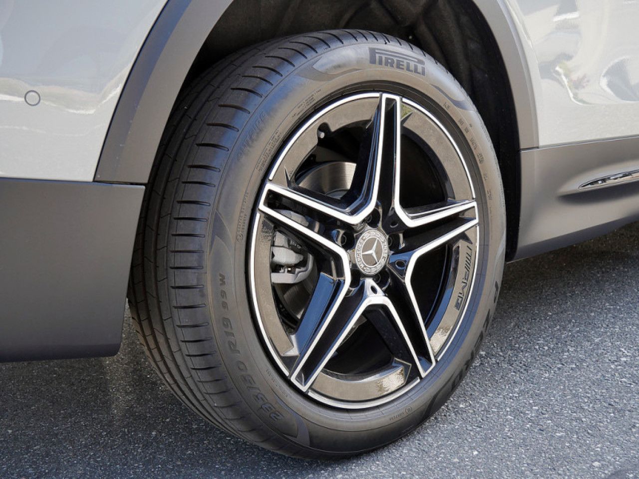 Mercedes-Benz GLB – Bild 10