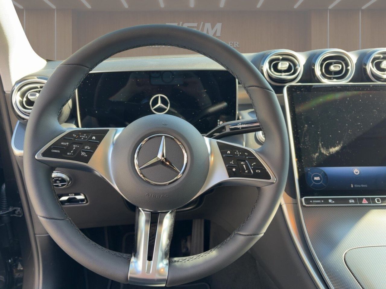 Mercedes-Benz GLC – Bild 9