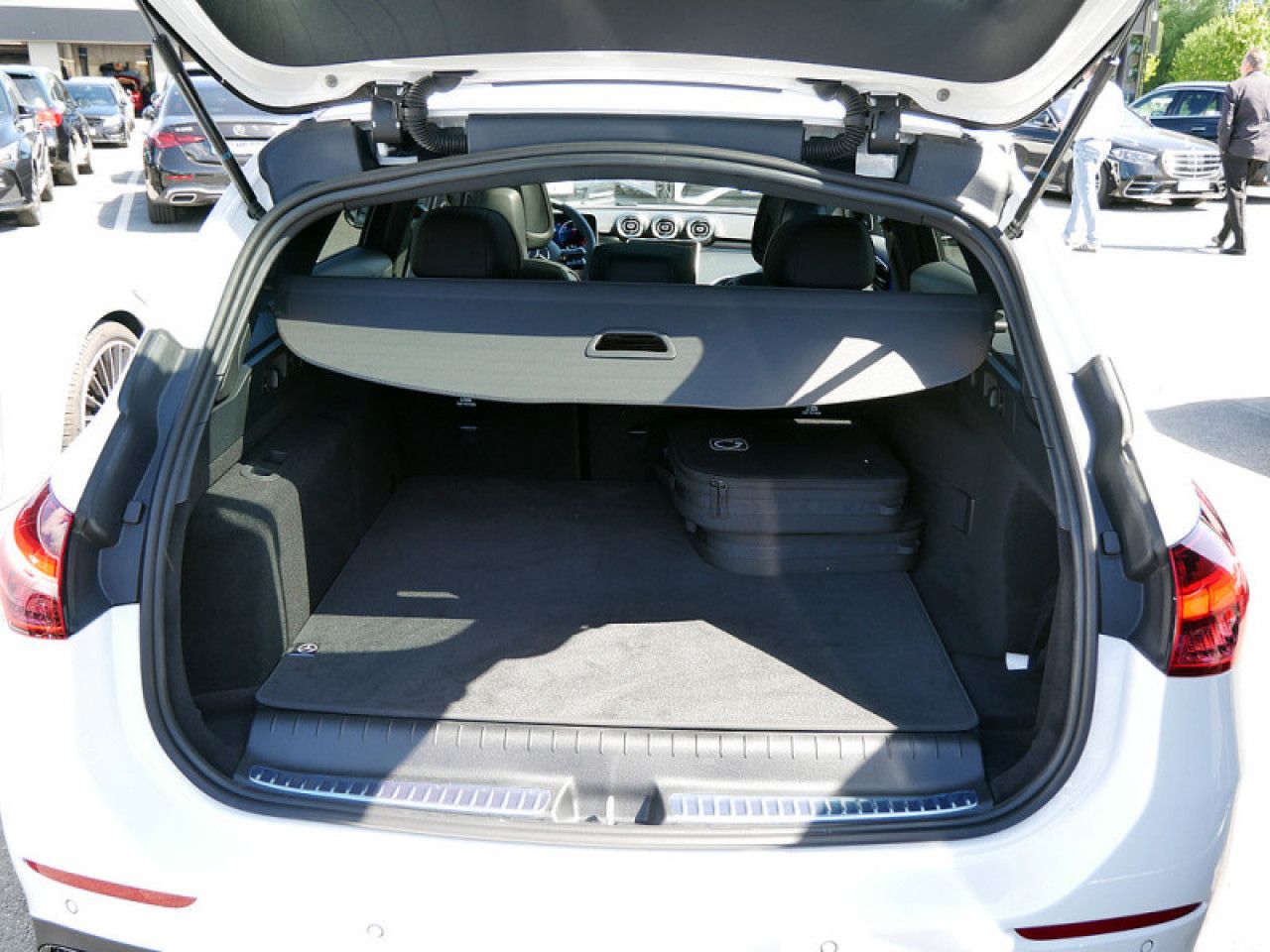 Mercedes-Benz C-Klasse – Bild 11