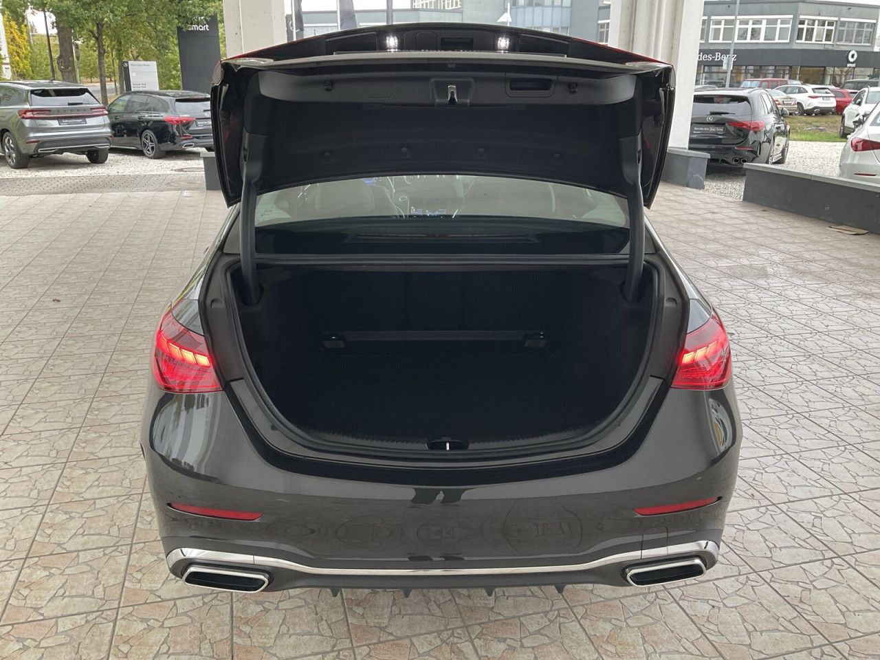Mercedes-Benz C-Klasse – Bild 20