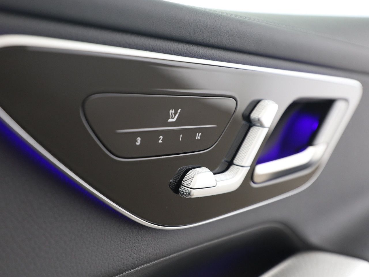 Mercedes-Benz GLC – Bild 17