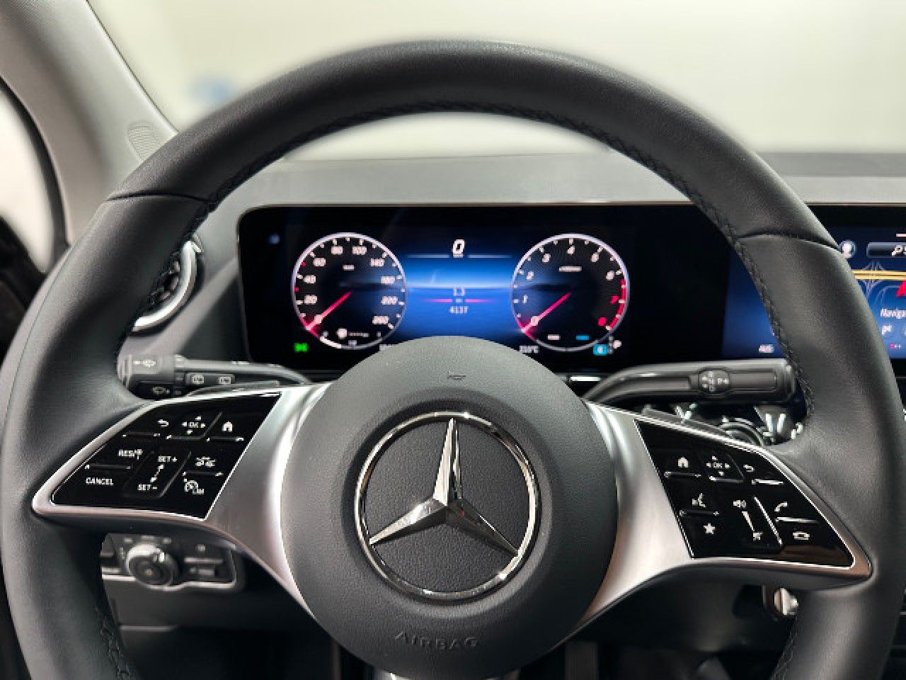 Mercedes-Benz GLA – Bild 8