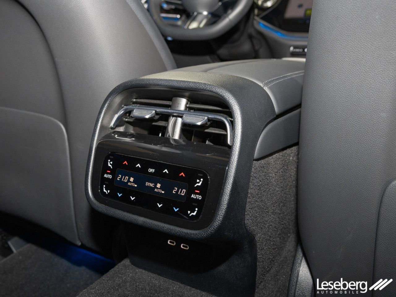 Mercedes-Benz E-Klasse – Bild 26