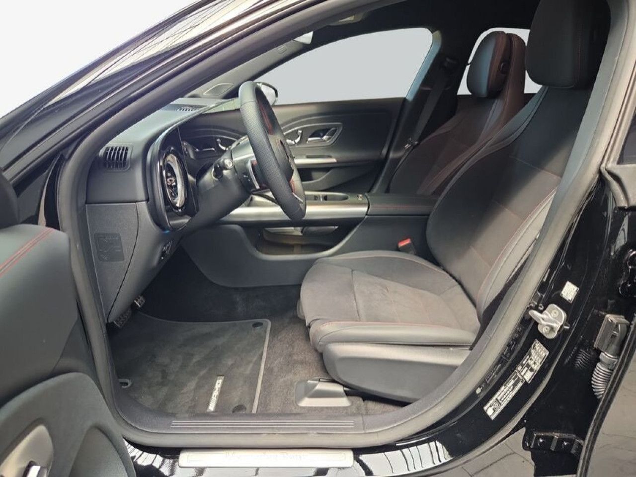 Mercedes-Benz CLA – Bild 11