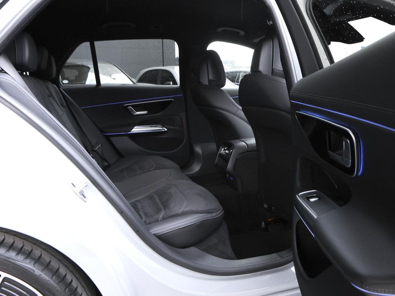Mercedes-Benz E-Klasse – Bild 6