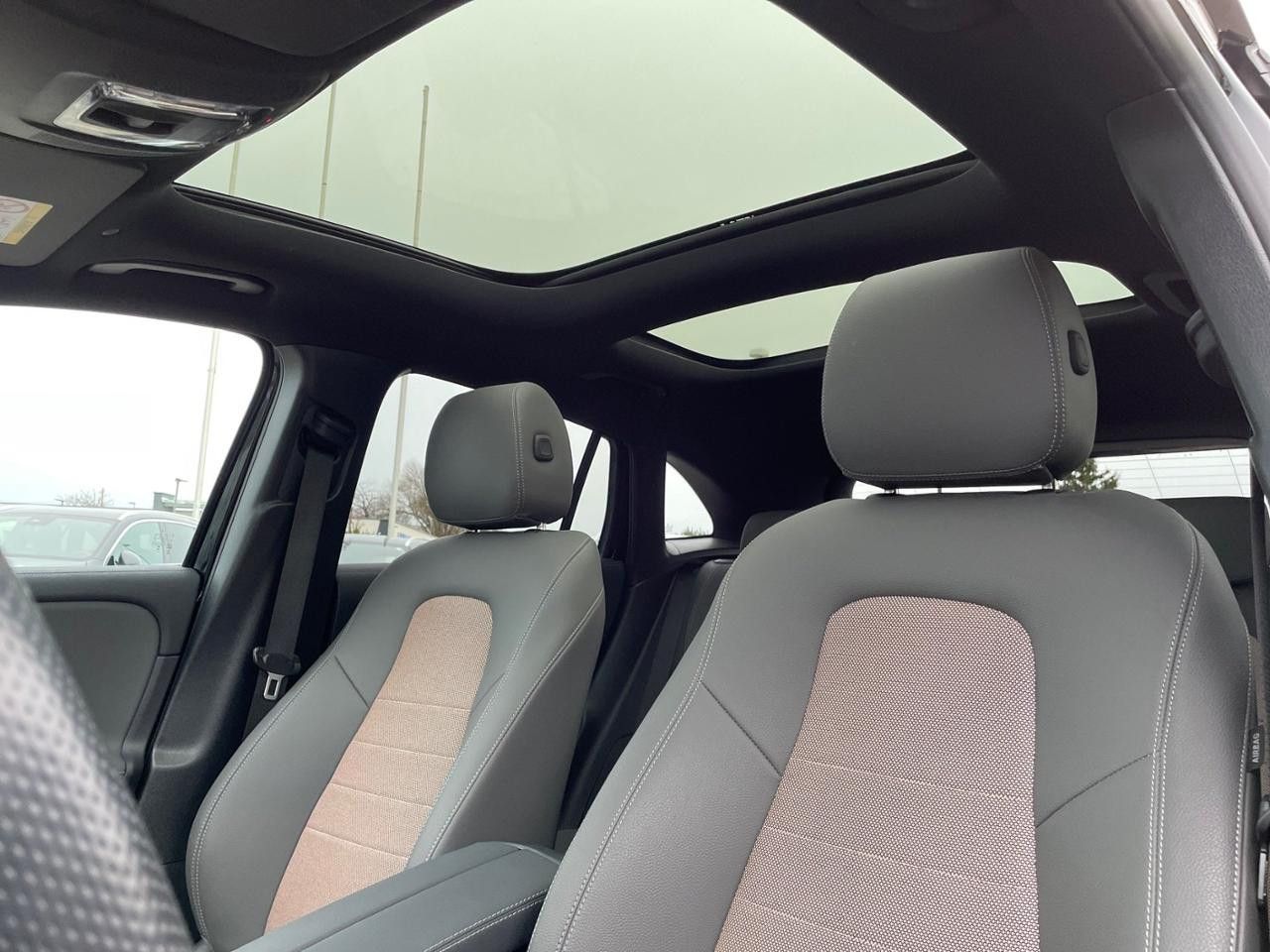 Fahrzeugbild 17 / 19