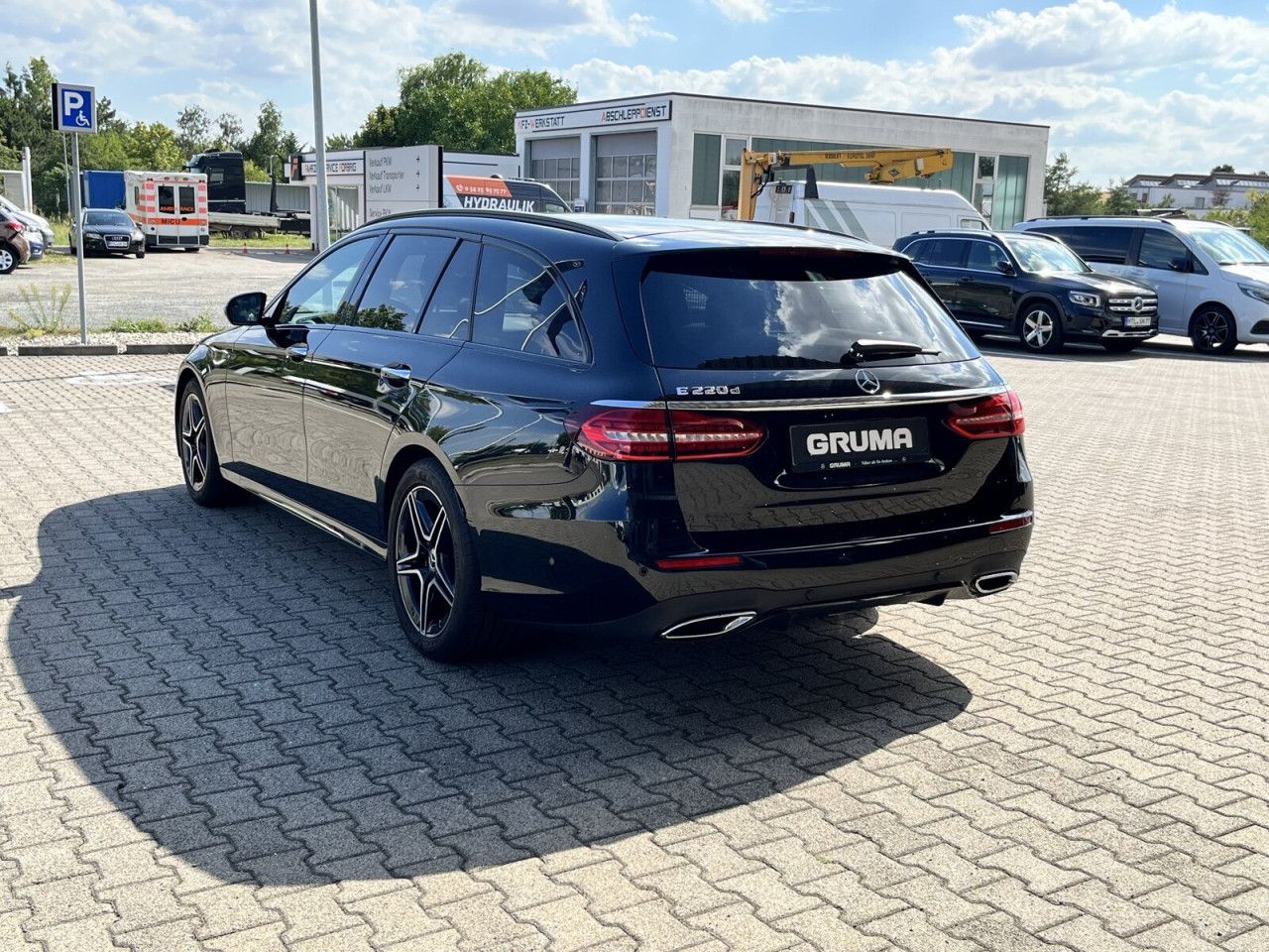 Mercedes-Benz E-Klasse – Bild 7